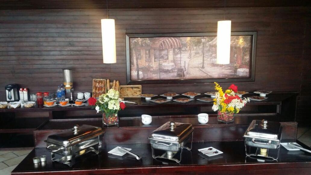 Spectra Inn Hotel 'Ezbet Sharikat Wardan Exterior foto